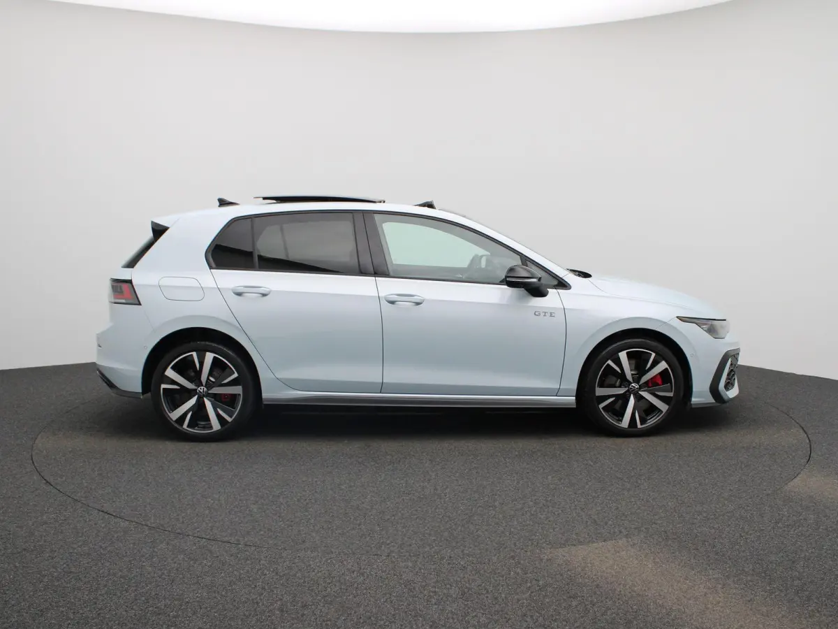 1.5 eHybrid GTE | Automaat | Panoramadak | Navigatie | Apple Carplay / Android Auto | Trekhaak Inklapbaar | Digital Cockpit | Advanced Keyless | Heads-up Display | Stoel- Stuurverwarming | L
