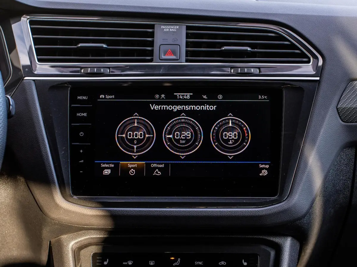 2.0 TSI R75 Edition 4Motion|ACC|H&K|AKRA