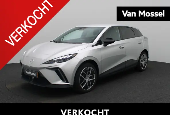 64kWh Luxury Long Range | Navi | 360 Camera | Led Koplampen | Apple Carplay | Keyless Entry & Go |