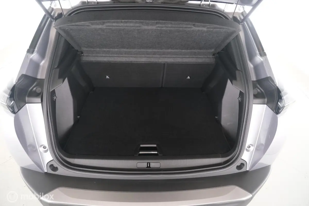 1.2 Hybrid 136 GT automaat leer|led|cam360|ecc|dab|lmv17