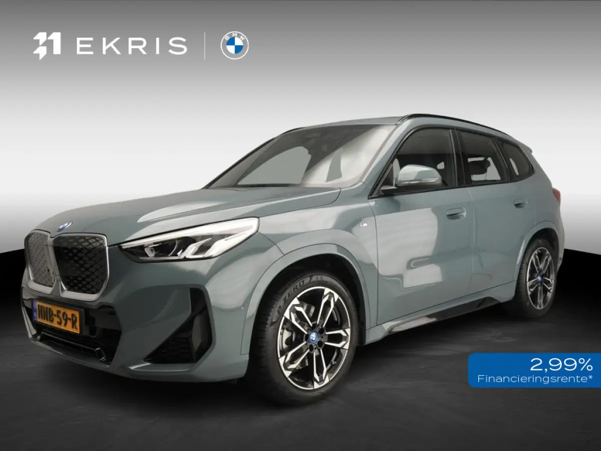 xDrive30 | M-Sportpakket | LED | Leder | Navigatie | Panoramadak | Stoelverwarming | DAB | Alu 19 inch