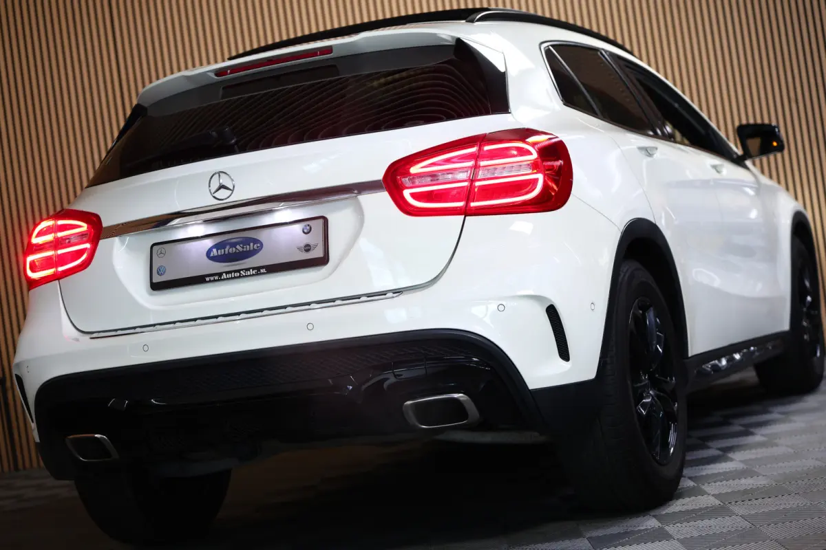 GLA 250 AUTOM 63000km AMG PANODAK LED AFN-TRHAK "15