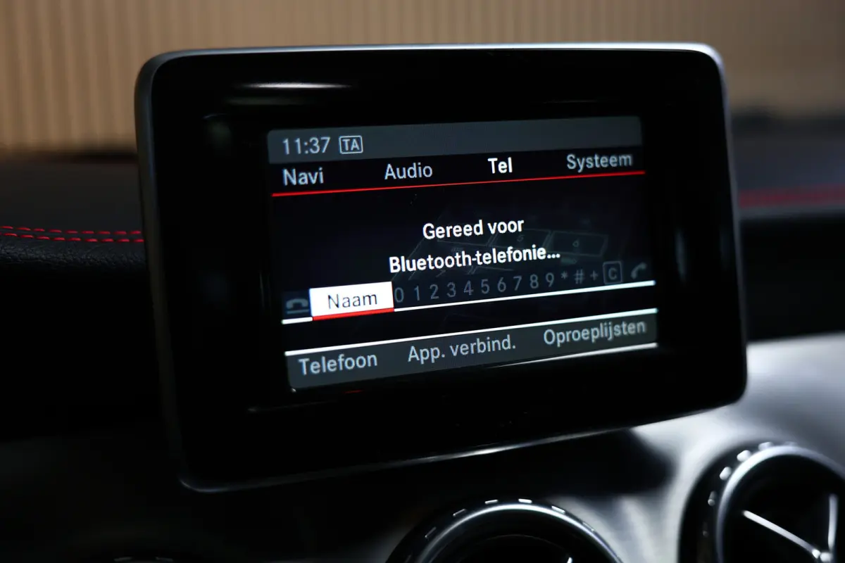 GLA 250 AUTOM 63000km AMG PANODAK LED AFN-TRHAK "15