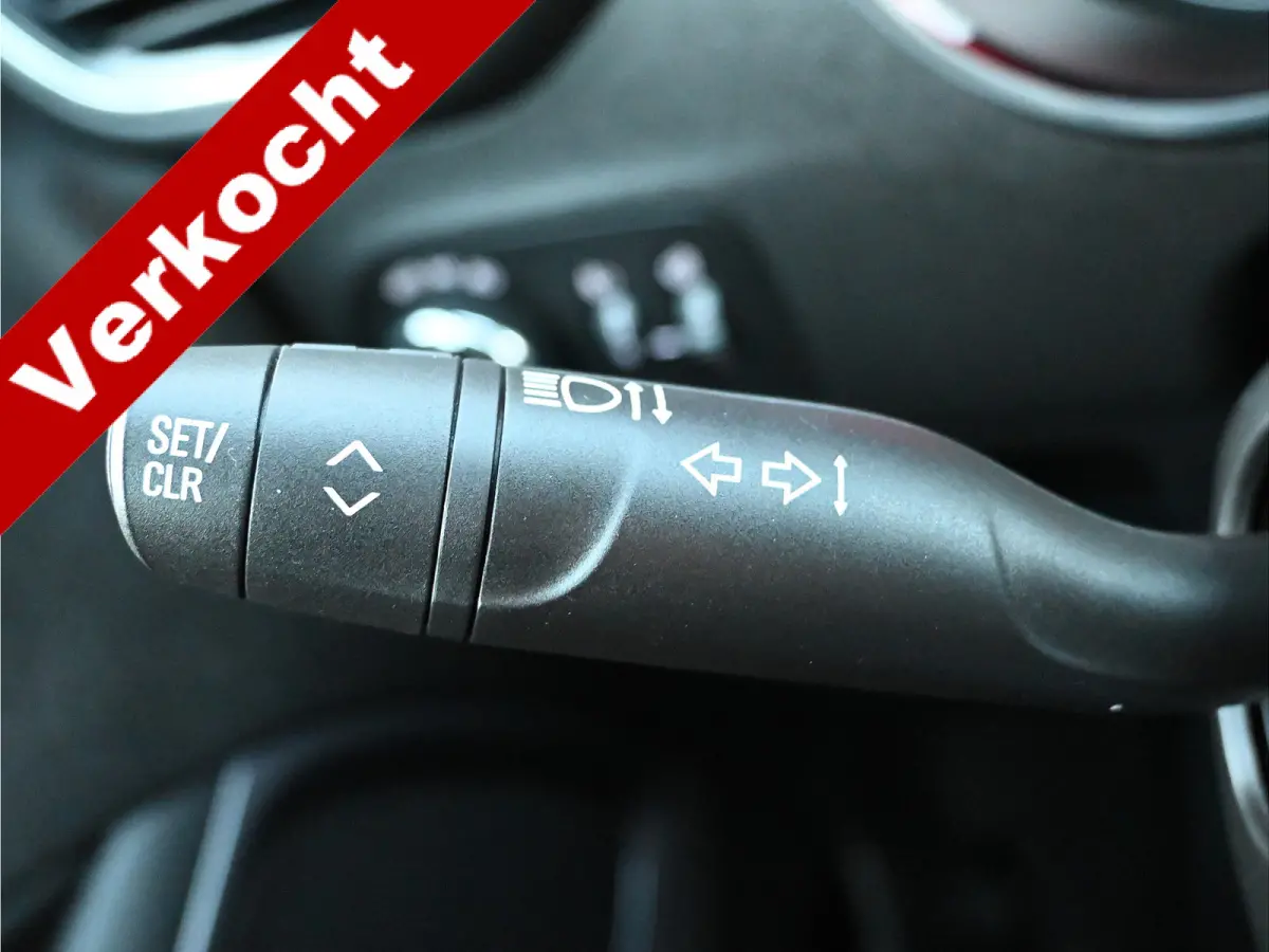 1.2 Turbo Elegance automaat, camera, clima, cruise, half leer, stoelverwarming, Apple Carplay