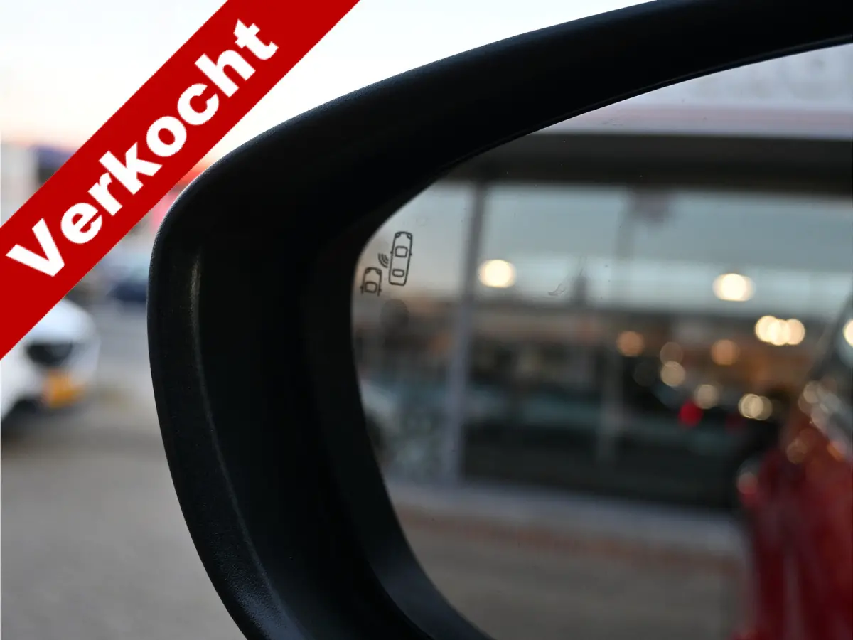 1.2 Turbo Elegance automaat, camera, clima, cruise, half leer, stoelverwarming, Apple Carplay