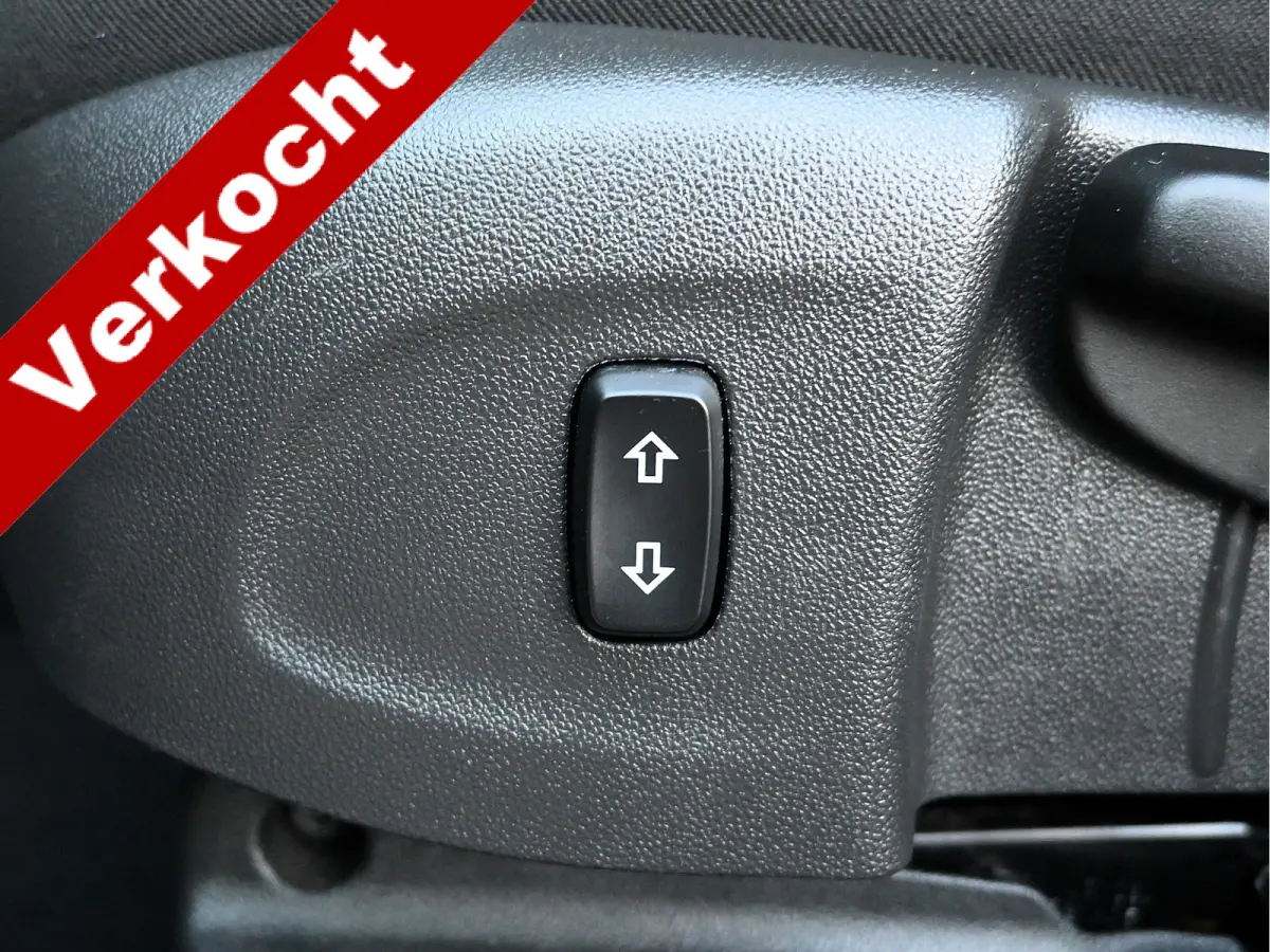 1.2 Turbo Elegance automaat, camera, clima, cruise, half leer, stoelverwarming, Apple Carplay