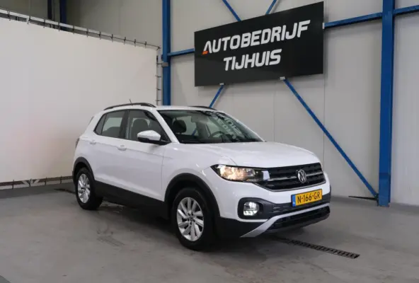 1.0 TSI Life Automaat - N.A.P. Airco, Cruise, Navi, PDC.