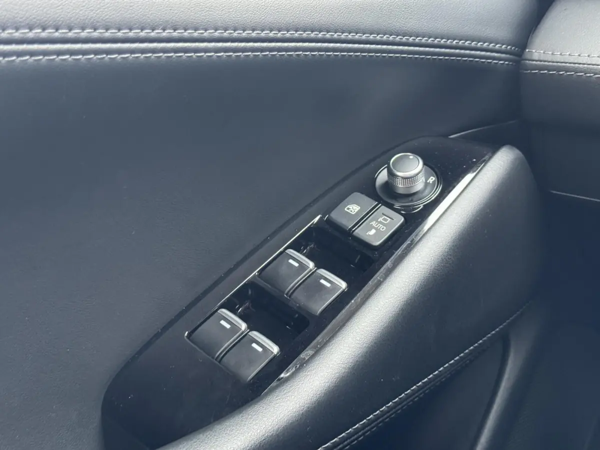 2.0 SkyActiv-G 165 Centre-Line|Trekhaak
