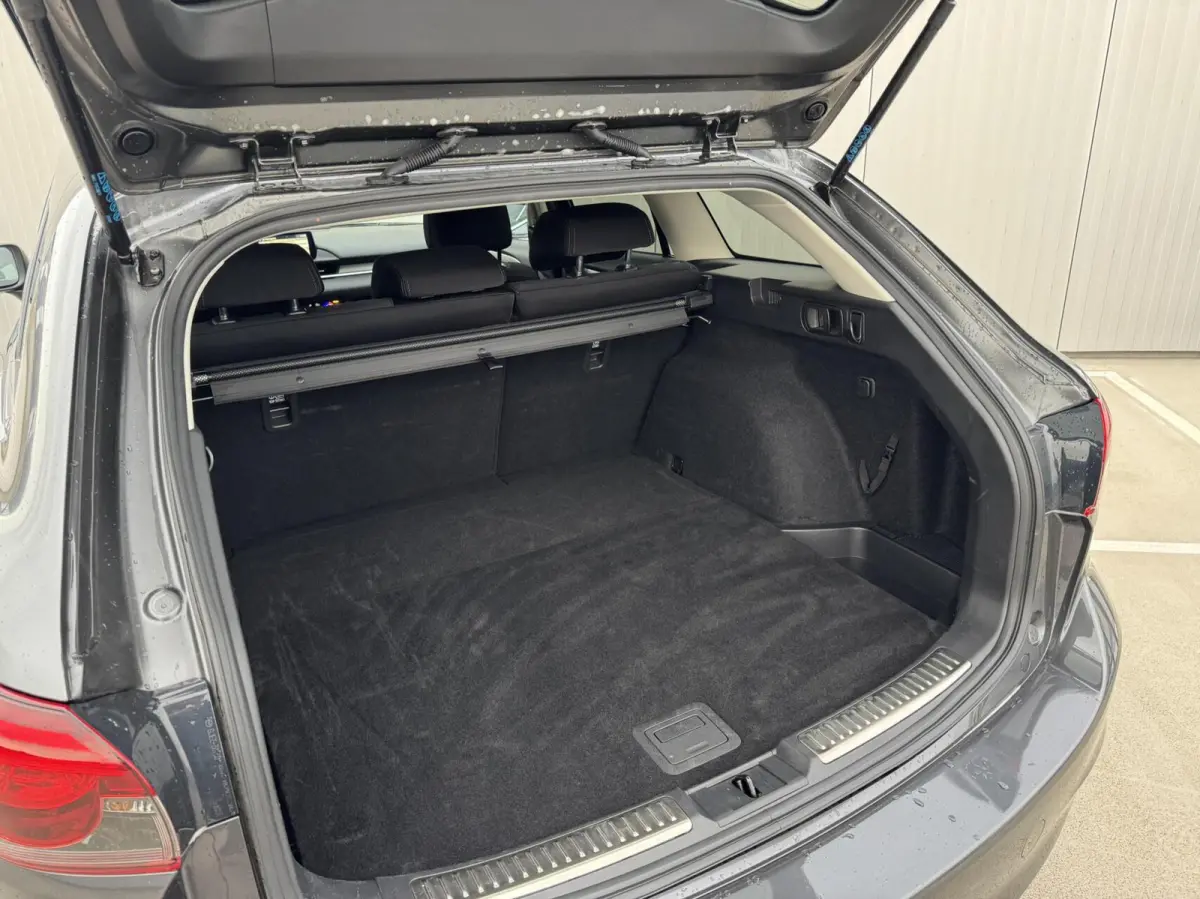 2.0 SkyActiv-G 165 Centre-Line|Trekhaak