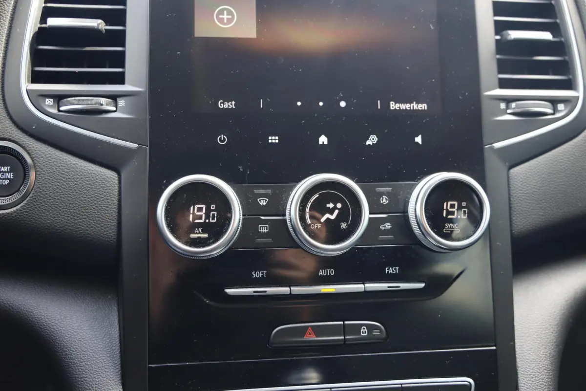 1.3 TCe 140 Equilibre|Navi|Cruise|PDC|Airco|
