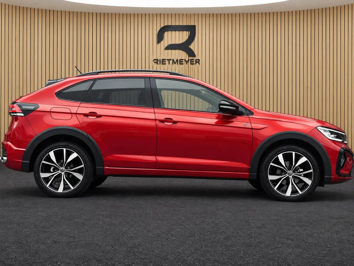 1.0 TSI R-Line |Camera |Virtual display |IQ Light |Keyless |Stoelverw. |ACC