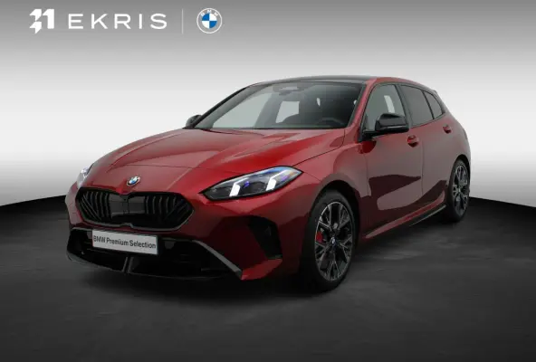 120 M Sportpakket Pro | Premium Pack | Achteruitrijcamera | Extra Getint Glas | Driving Assistant | 18''