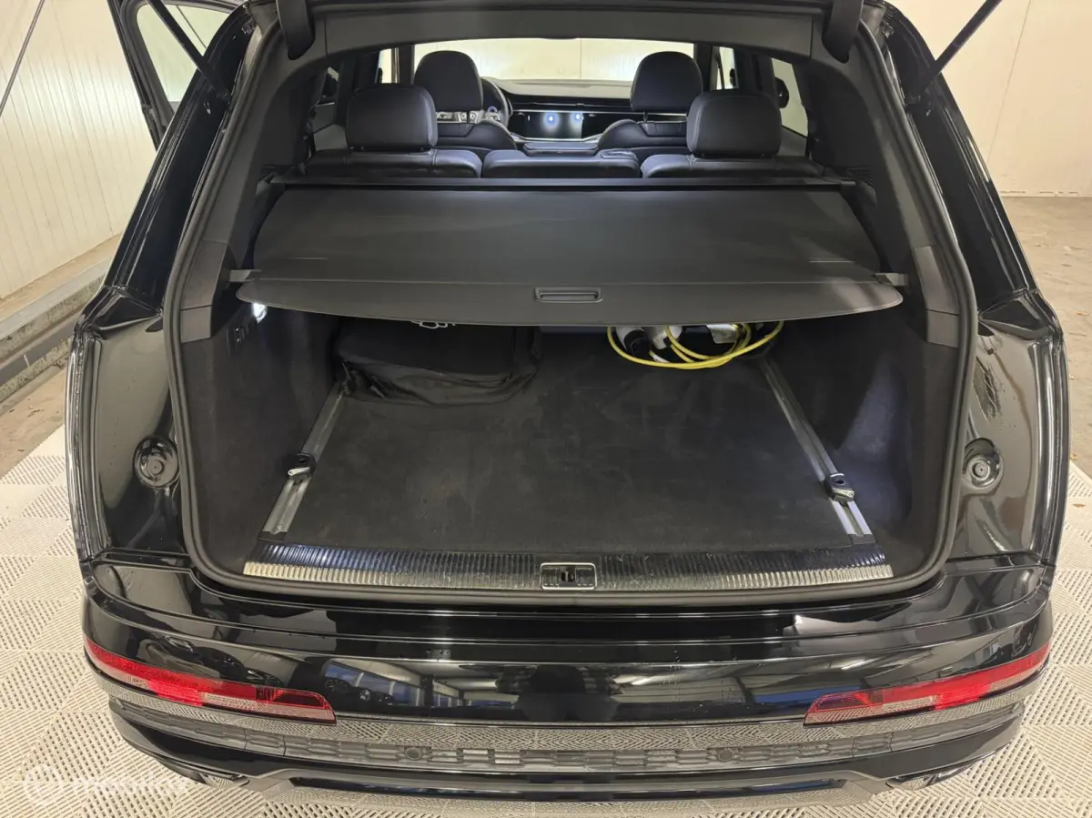 60 TFSI Quattro S-Line | 22 inch | Trekhaak | 456PK
