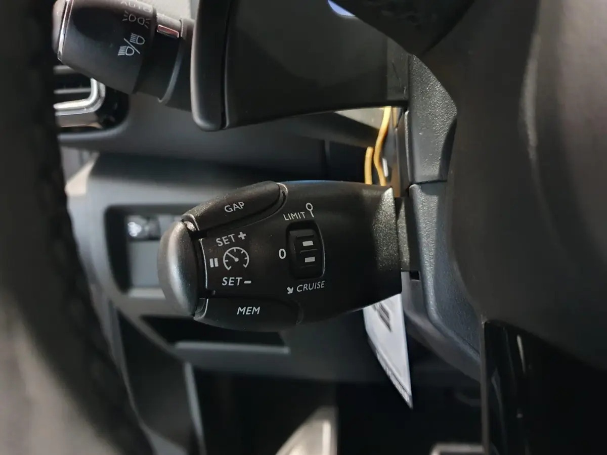 1.6 Plug-in Hybrid Plus 225 Full options | Automaat | Climate Control | Lederen Stoelen Elek. Verstelbaar + Massage | Stoel/Stuur Verwarming | Elek. Schuif/Kantel Dak | Elek. Kofferklep | Fu