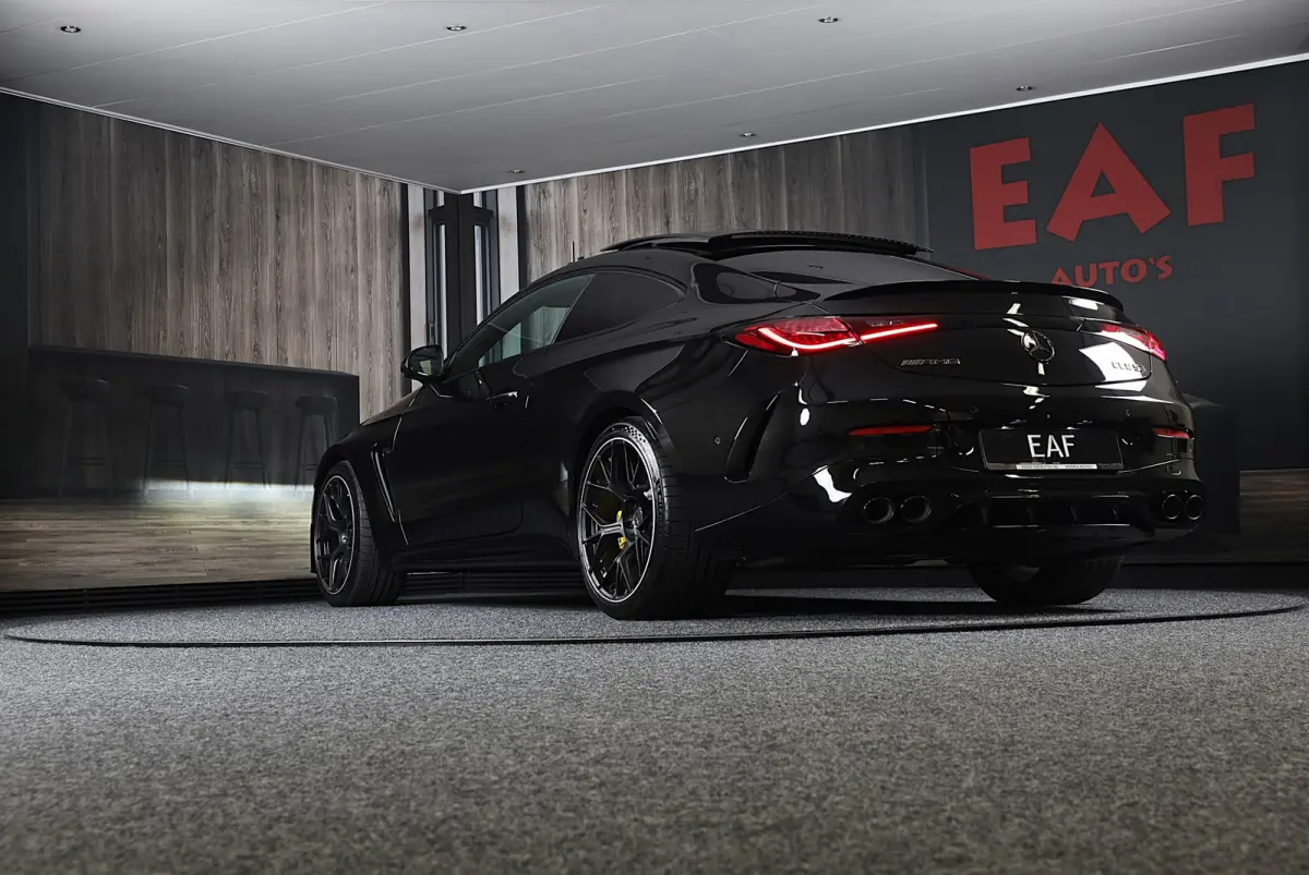 AMG 53 4MATIC+ / Performance Zetels / Carbon / Head Up / 360 Camera / Pano / Digital Light / 20 Inch