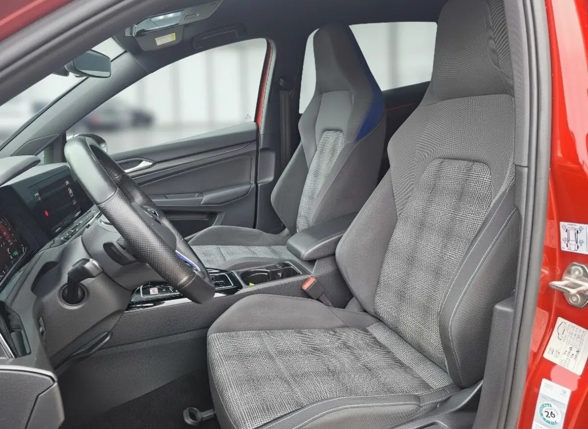 1.4 eHybrid GTE Black Style* ParkeerCamera * Side Assist * Stuurverwarming *