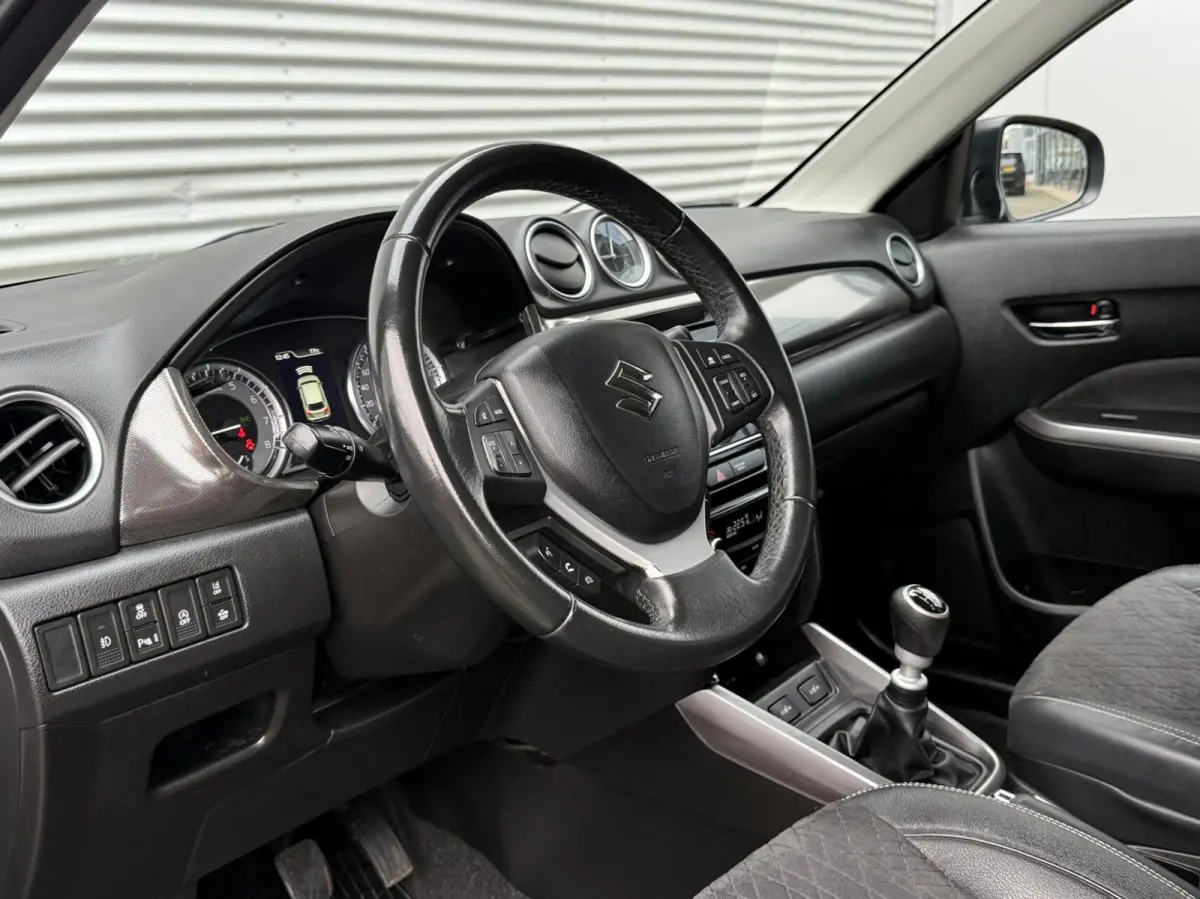 1.4 Hybrid Turbo Camera Led Cruise Navi Pdc 2020 Eerste Eigenaar Facelift Model Hoge Instap Vol opties incl 12 maanden garantie