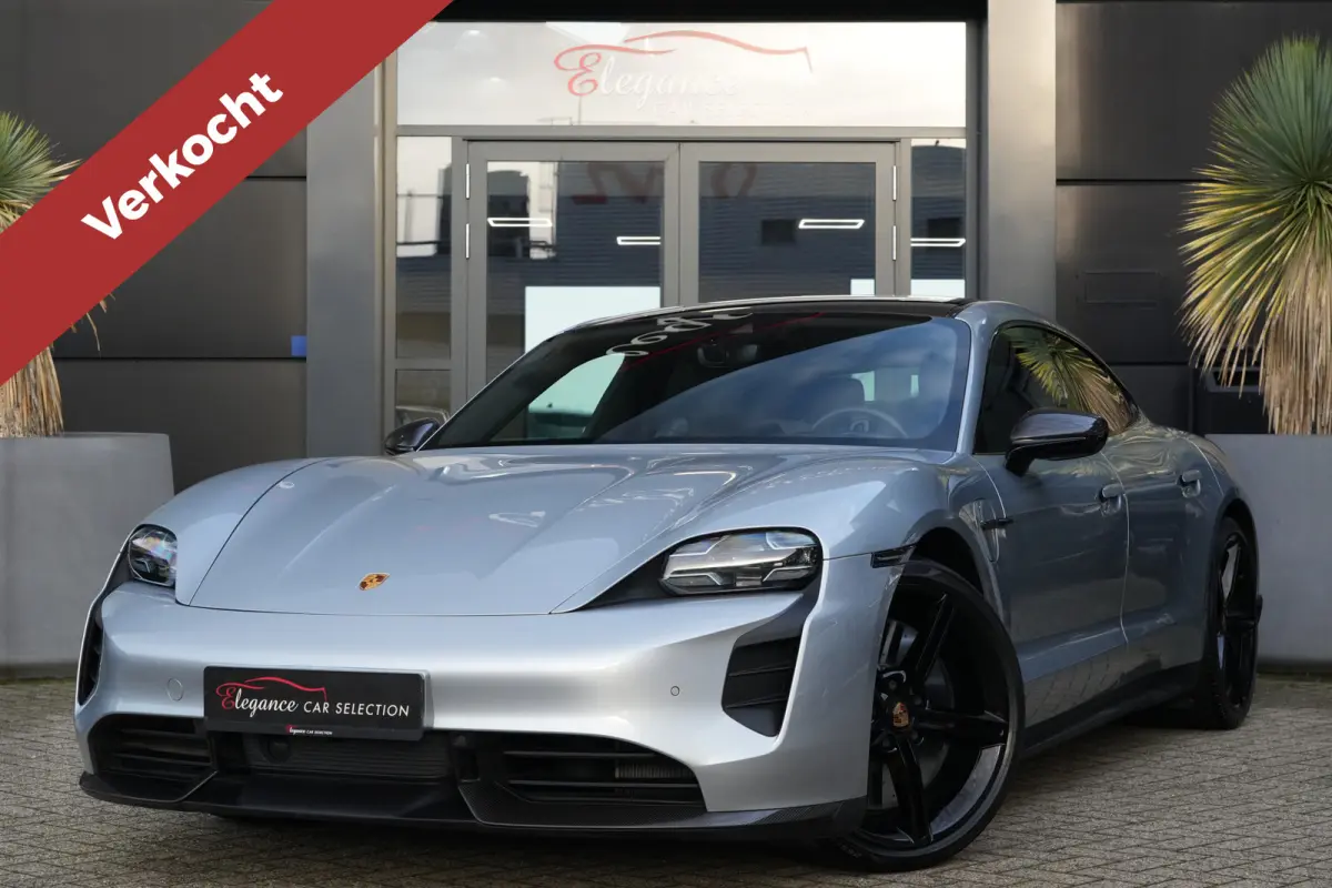 Turbo S | 761 PK | Panoramadak | Burmester 3D | Carbon | Achterasbesturing | Porsche Taycan Turbo S met 761 PK, elektrische aandrijving, panoramadak, Burmester 3D High-End Surround Sound Sys