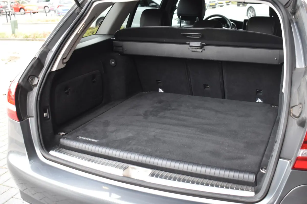 350 e SPORTSTOELEN LED LMV LEDER NAVI