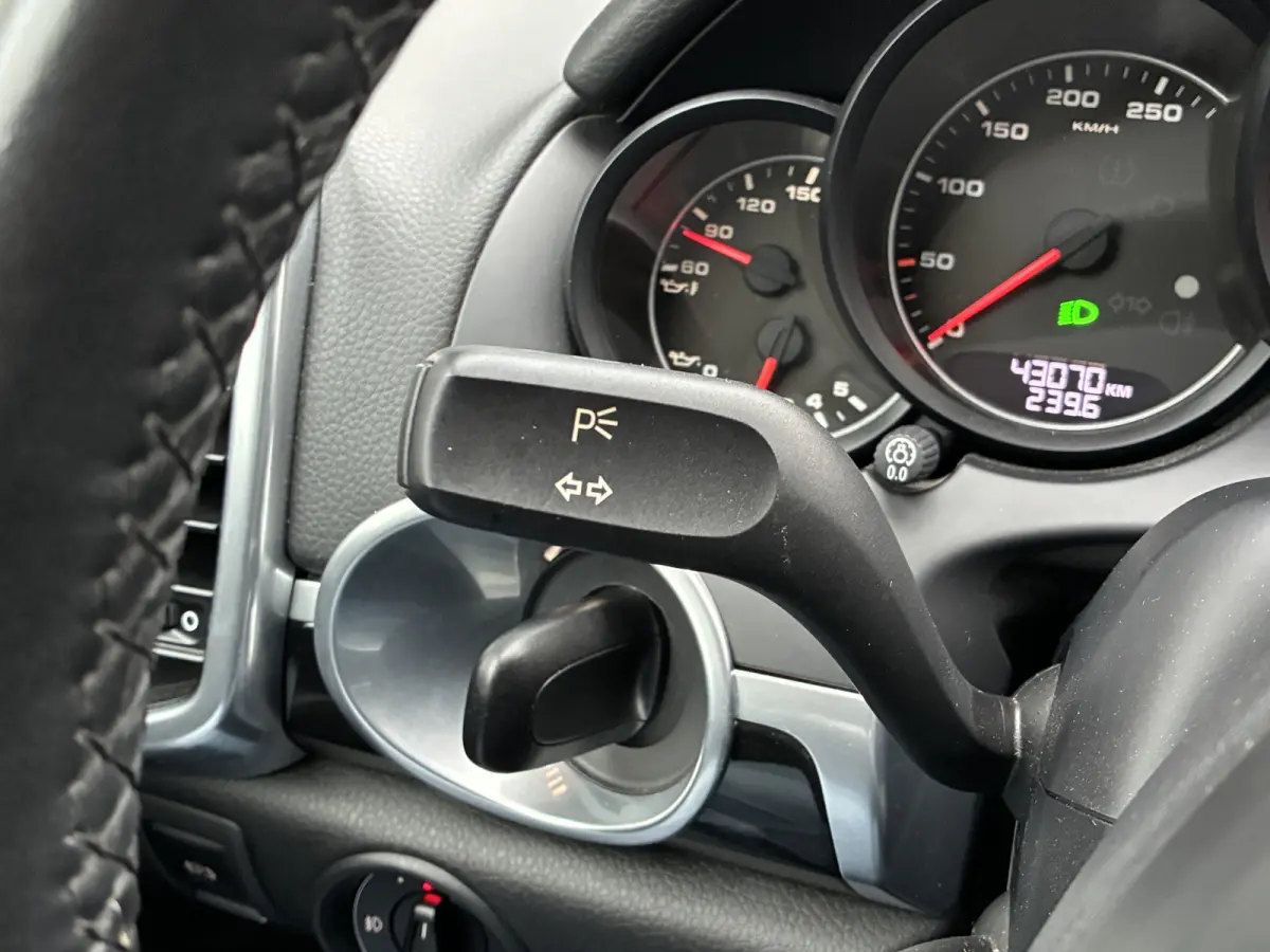 4.8 S 46dkm! Nieuwstaat Facelift Camera