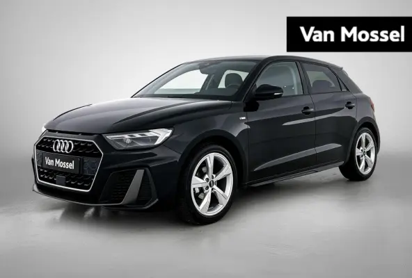25 TFSI S edition l  Cruise control l Stoelverwarming l Privacy glas l Airco l Apple Carplay / Android Auto l Audi sound system