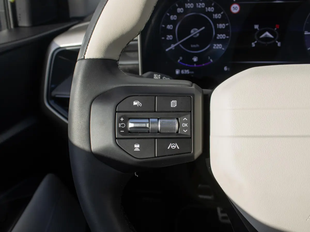 1.0 T-GDi MHEV GT-Line | Actieprijs* | Uit Voorraad | Automaat DCT | Schuif/kantel | Navi. | Camera | Carplay | Clima. | Cruise.