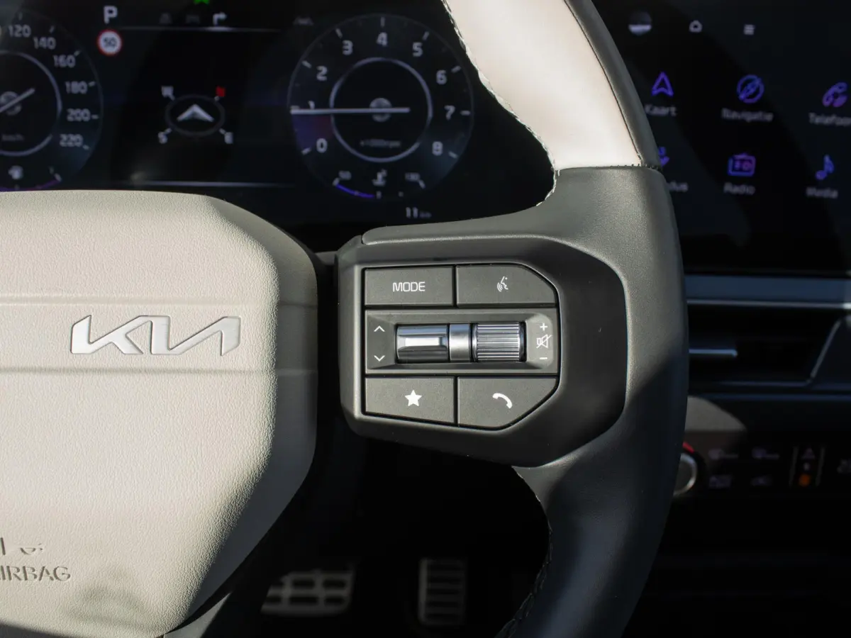 1.0 T-GDi MHEV GT-Line | Actieprijs* | Uit Voorraad | Automaat DCT | Schuif/kantel | Navi. | Camera | Carplay | Clima. | Cruise.