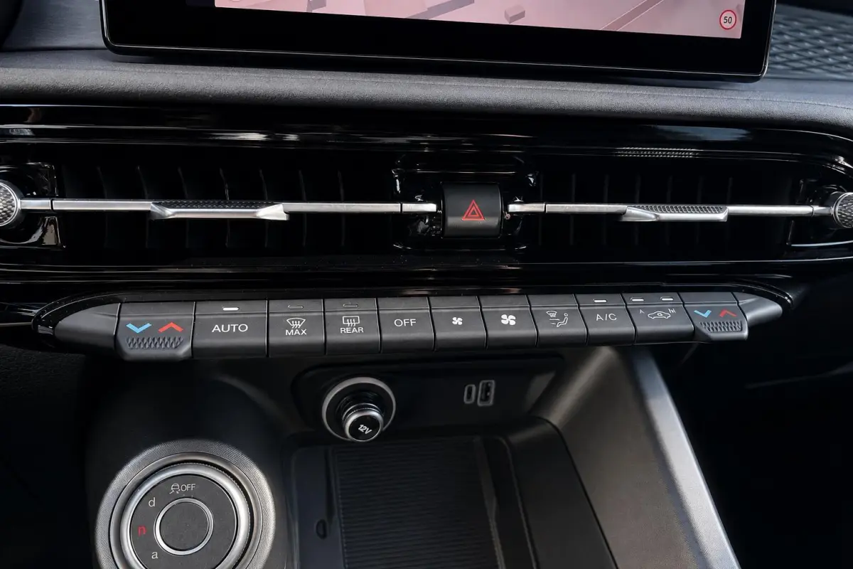 1.3T PHEV 280pk Sprint | Camera | Electrisch Schuifdak | Climate control | Navigatie | Stoel en Stuurverwarming | Parkeersensoren voor + achter |