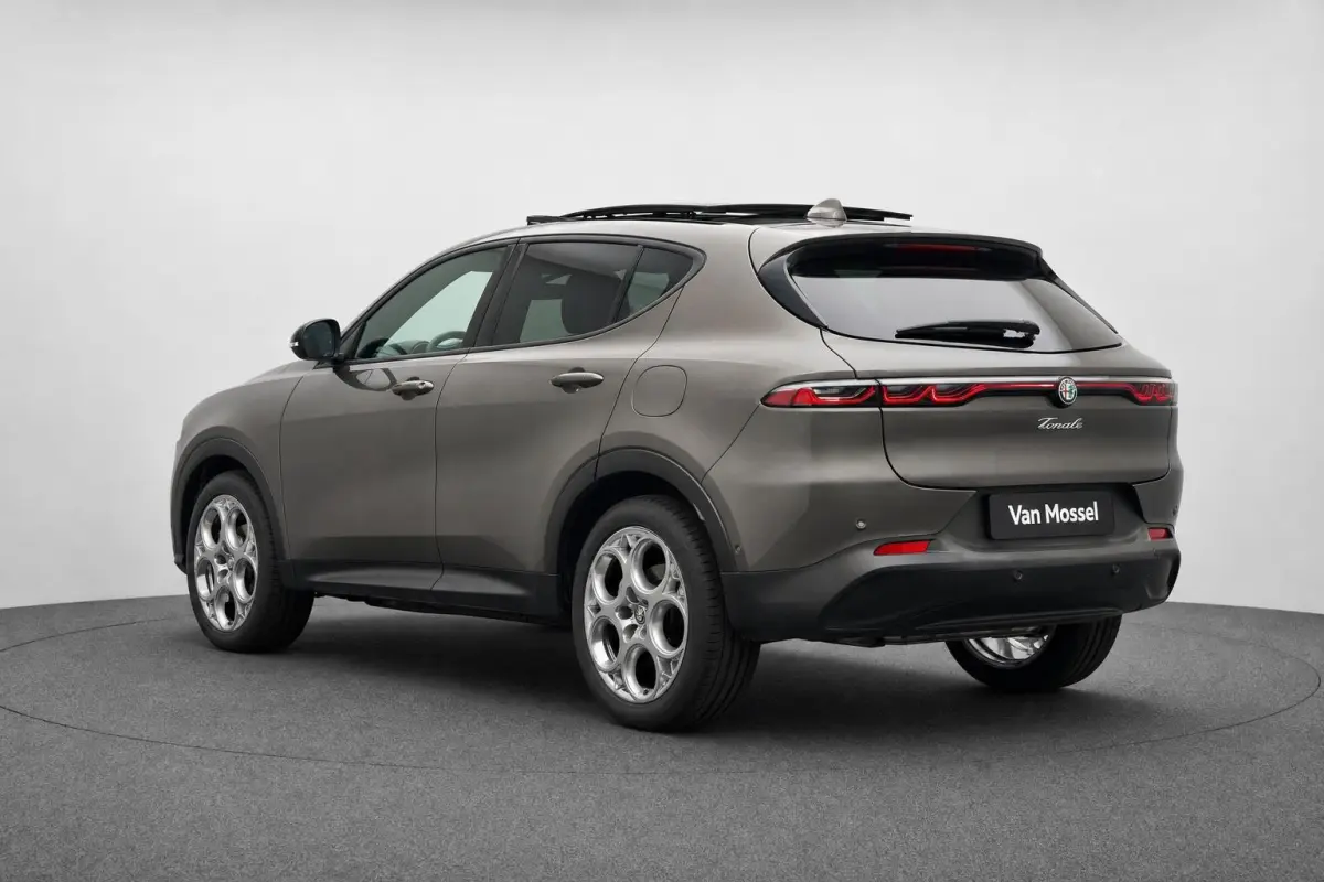 1.3T PHEV 280pk Sprint | Camera | Electrisch Schuifdak | Climate control | Navigatie | Stoel en Stuurverwarming | Parkeersensoren voor + achter |