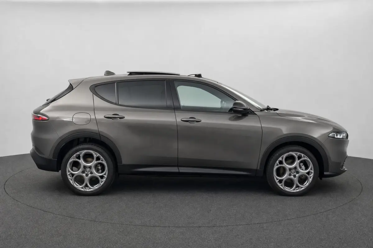 1.3T PHEV 280pk Sprint | Camera | Electrisch Schuifdak | Climate control | Navigatie | Stoel en Stuurverwarming | Parkeersensoren voor + achter |