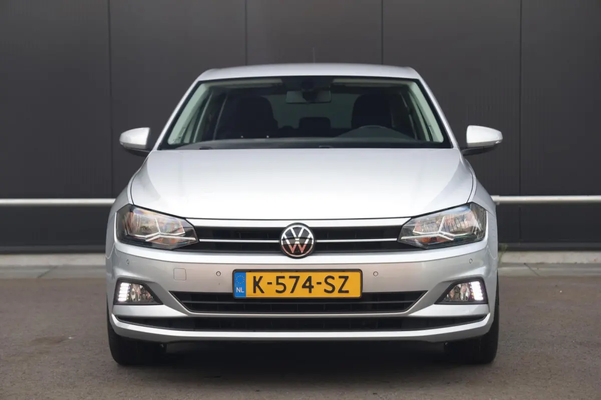 1.0 TSI 95pk Comfortline Business Navi Clima ACC 17 inch R-Line Parkeersensoren NL-Auto!