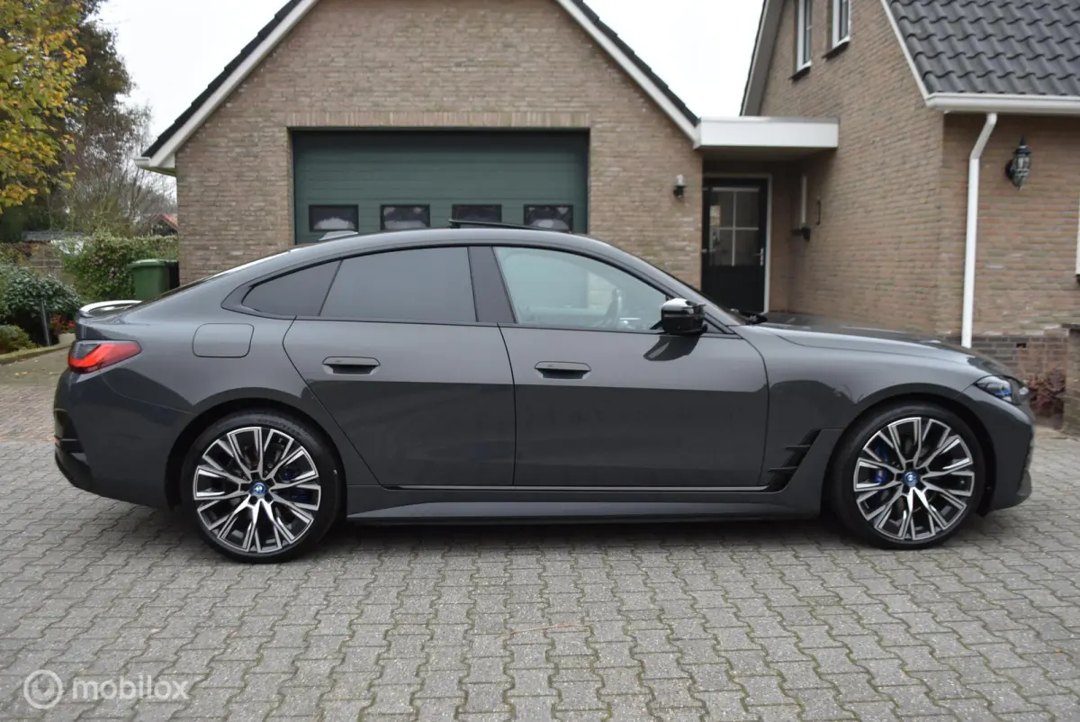 M50 Gran coupe M Sportstoelen i4 M50 M Sportsitze laser