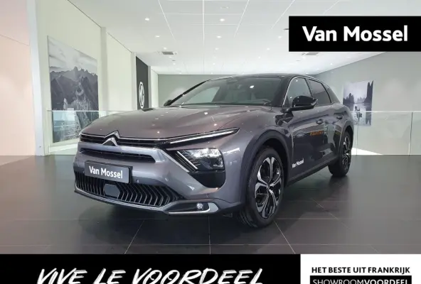 Business Plus Comfort | Automaat | Climate Control | Lederen Stoelen Elek. Verstelbaar + Massage & Verwarming | Voorruit Verwarmd | Full Map Navigatie | Apple Carplay / Android Auto | 360 Ca