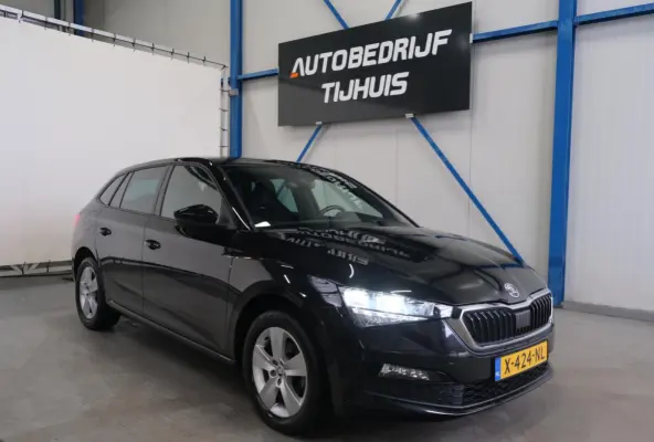 1.0 TSI Sport Business Automaat - N.A.P. Airco, Cruise, Navi, PDC.