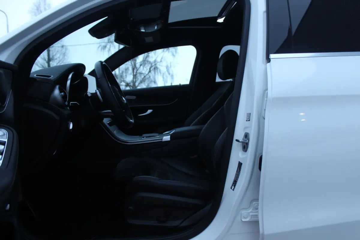 300e 4M AMG/Schuifdak/Camera/SOH95%