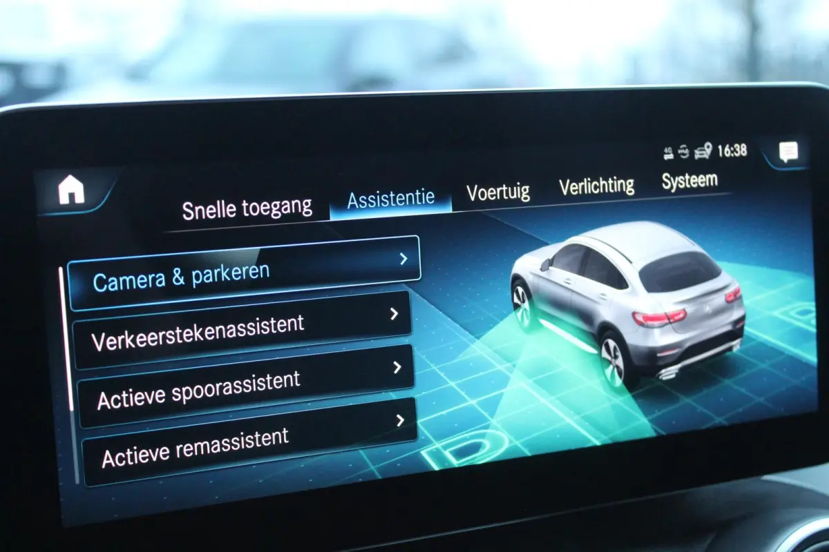 300e 4M AMG/Schuifdak/Camera/SOH95%