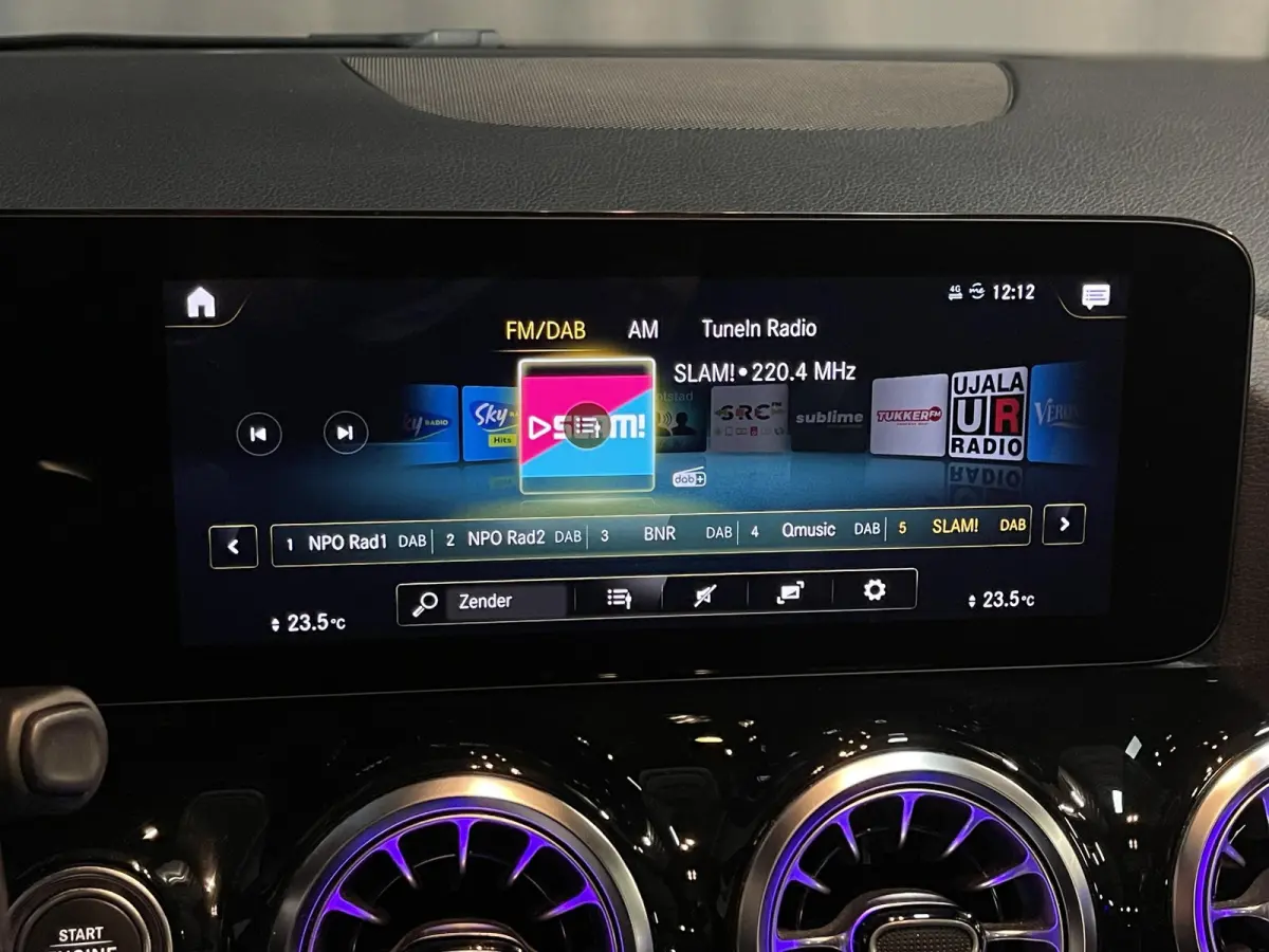 250 e AMG Line 20"/SOH 89%/Panoramadak/Memory stoel l+r/Matrix LED/Keyless/Sfeerverlichting/Stoelverwarming/Camera/