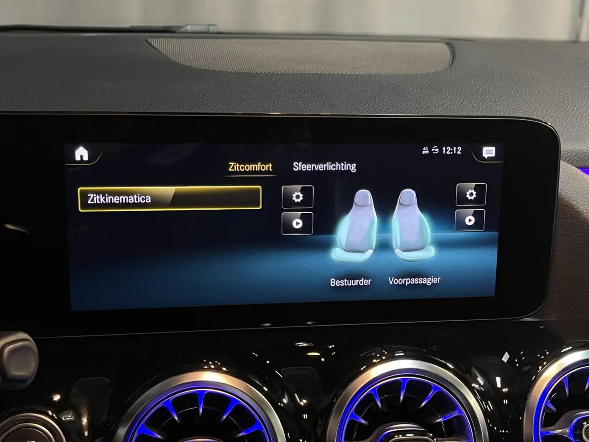 250 e AMG Line 20"/SOH 89%/Panoramadak/Memory stoel l+r/Matrix LED/Keyless/Sfeerverlichting/Stoelverwarming/Camera/