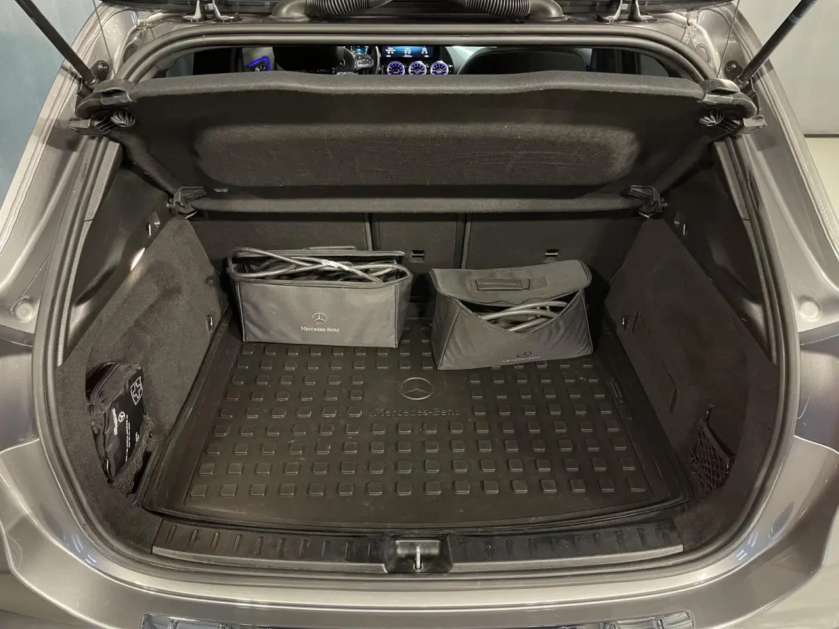250 e AMG Line 20"/SOH 89%/Panoramadak/Memory stoel l+r/Matrix LED/Keyless/Sfeerverlichting/Stoelverwarming/Camera/