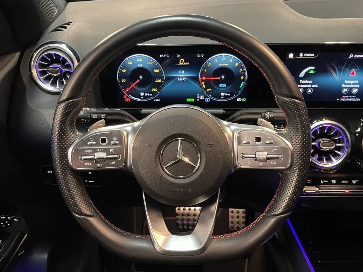 250 e AMG Line 20"/SOH 89%/Panoramadak/Memory stoel l+r/Matrix LED/Keyless/Sfeerverlichting/Stoelverwarming/Camera/