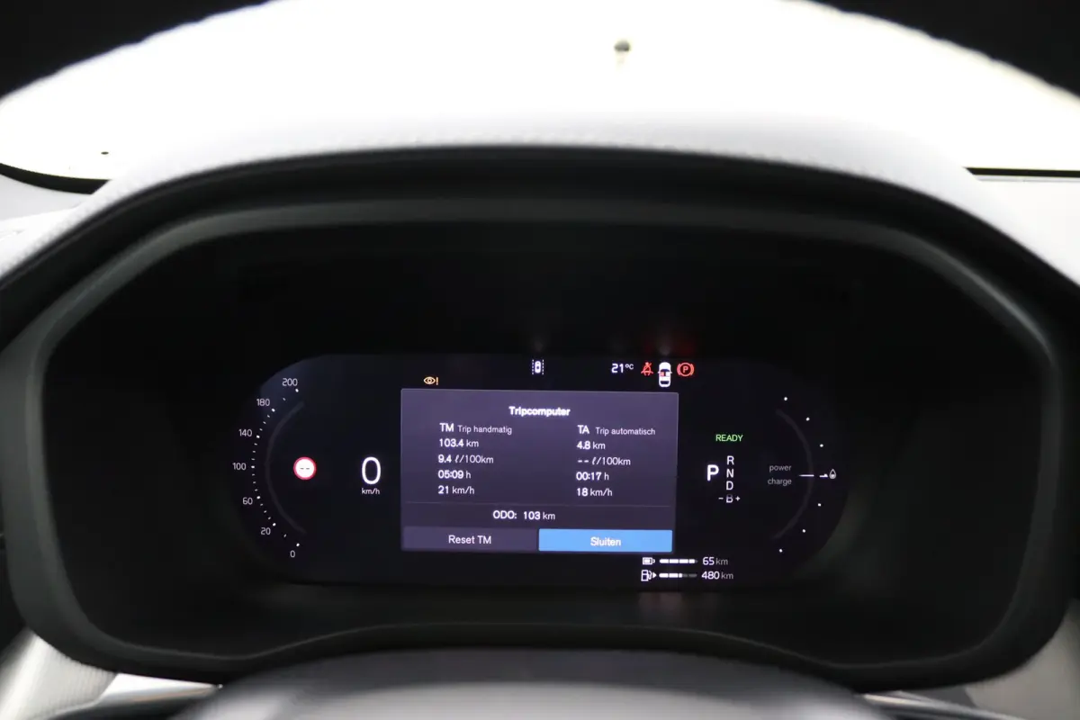 T6 AWD Ultra Black Edition | Luchtvering | Bowers&Wilkins | Direct Beschikbaar | 360 Camera | Gelamineerd Glas | 22 Inch | Stoelvenitlatie | Massage