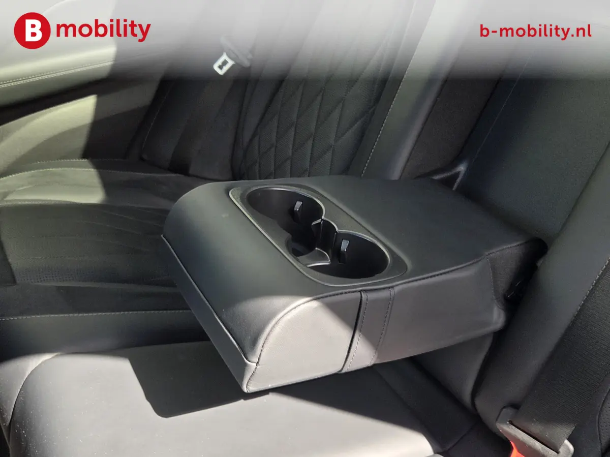 AMG 63 S 4MATIC+ Premium Plus Trekhaak 3500kg Distronic | Burmester | Head-Up | Stoelverwaming/Ventilatie | Panoramadak