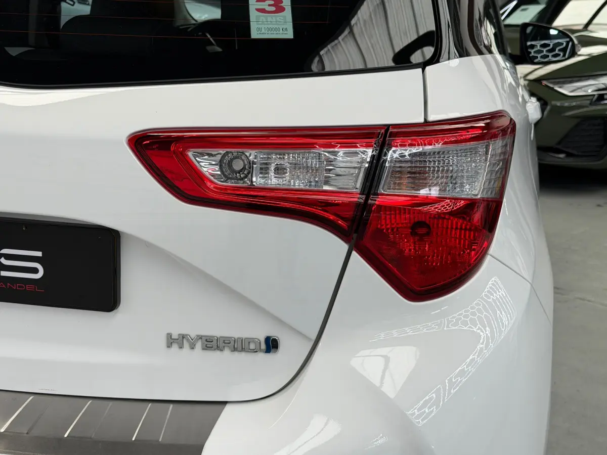 1.5 Hybrid Bi-Tone Bluetooth