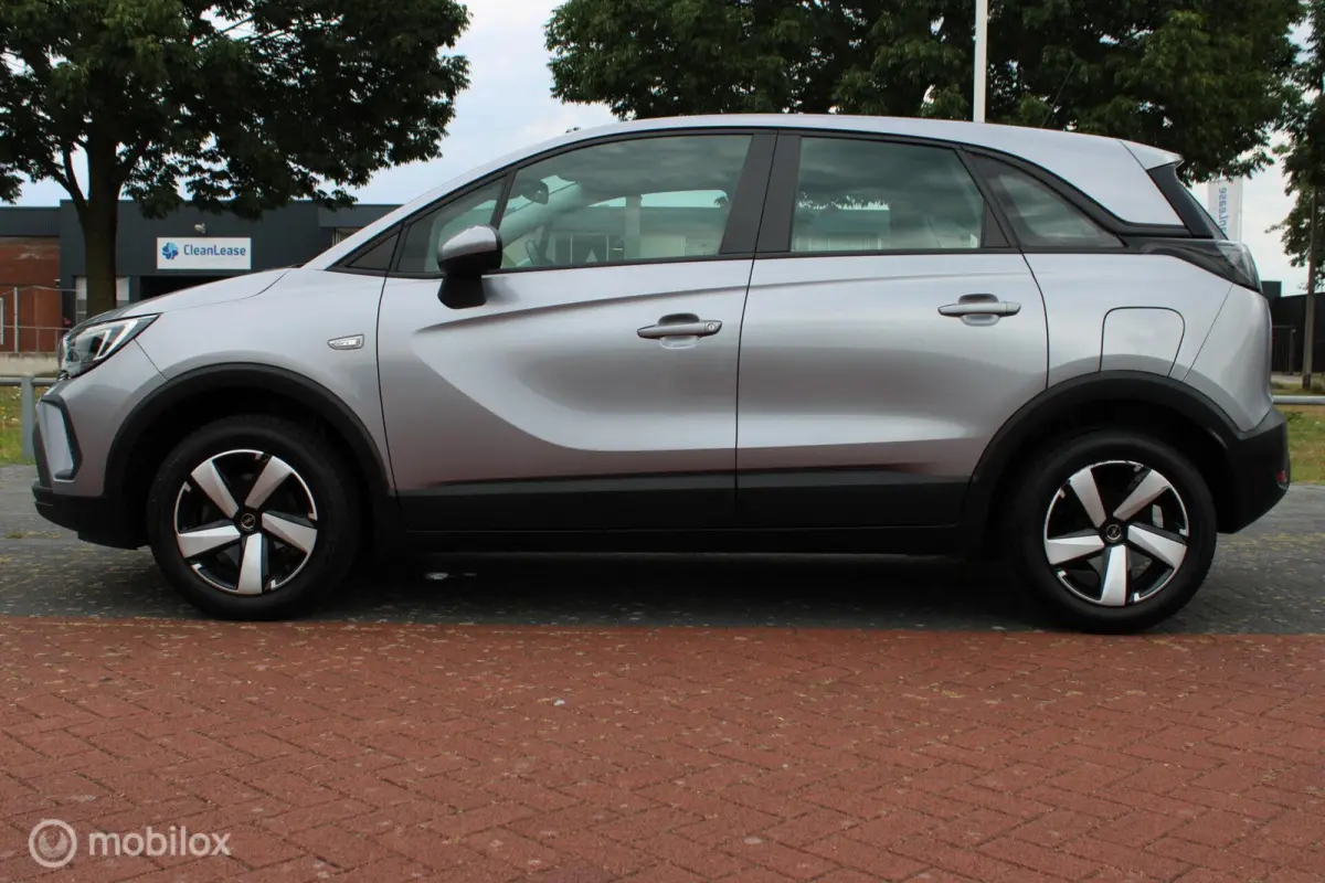1.2 Turbo 110 PK Edition, Nieuw Model, Cruise, Navi, Camera, App connect, Pdc voor + achter, Clima, Full led, Distributieriem vervangen bij 93000 KM