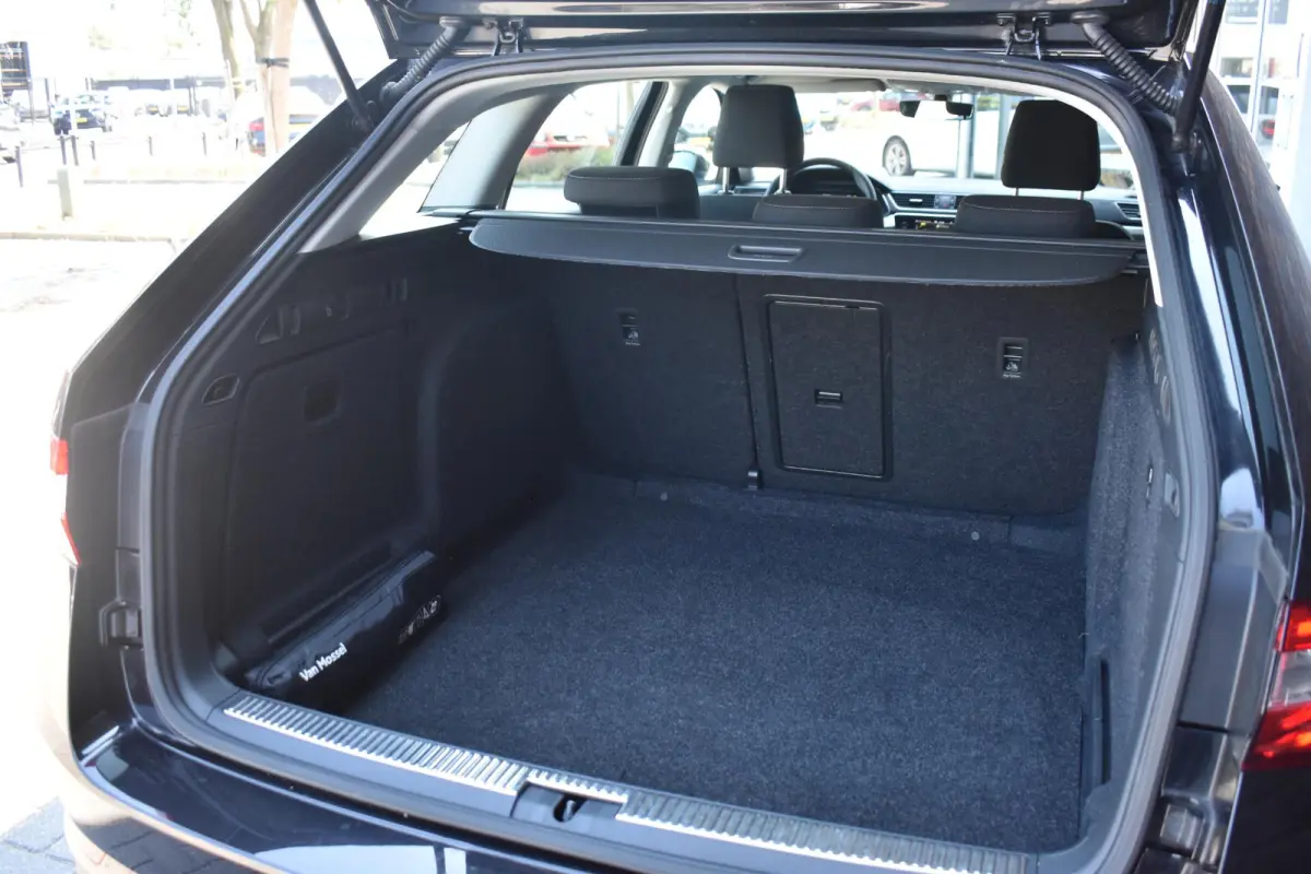 1.5 TSI 150PK ECC LMV NAVI CRUISE