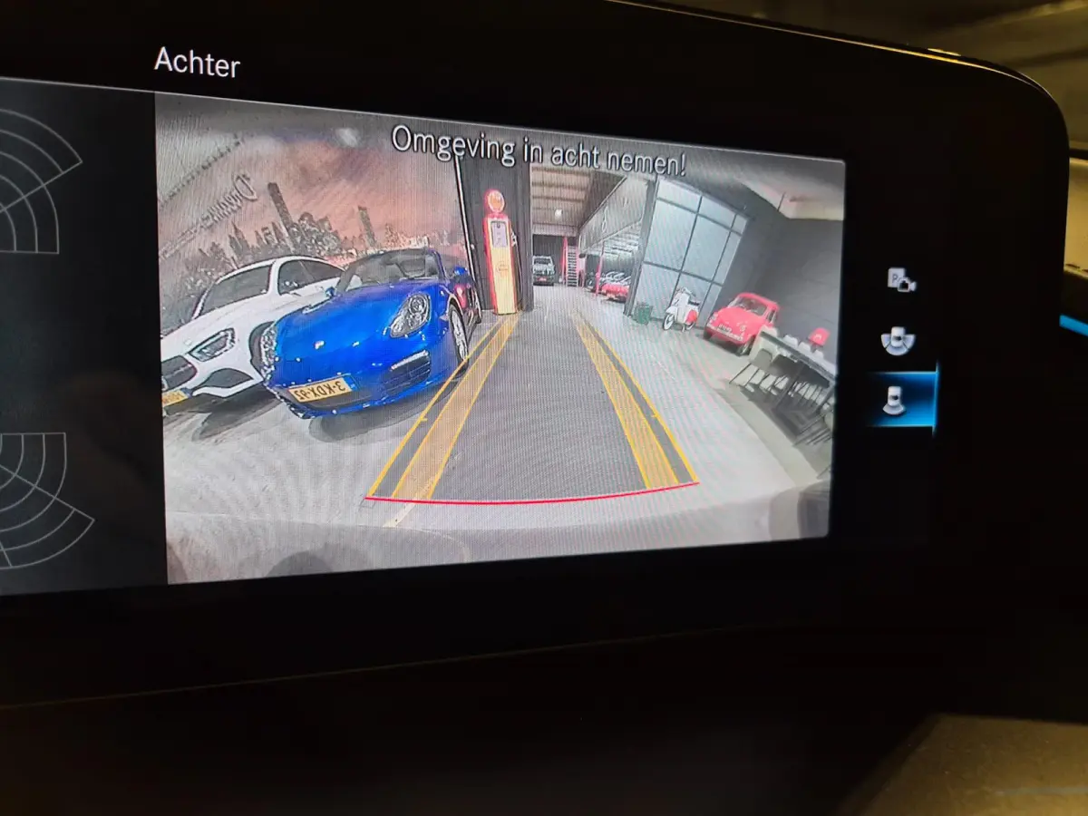 400 4MATIC Business Solution AMG 80 kWh - SOH 96% - Ambiant light - Adapt Cruise - NL Auto - Incl BTW