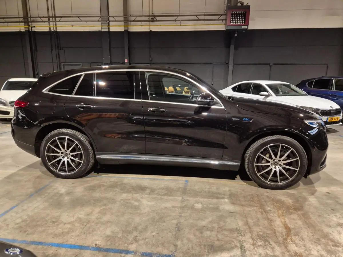 400 4MATIC Business Solution AMG 80 kWh - SOH 96% - Ambiant light - Adapt Cruise - NL Auto - Incl BTW