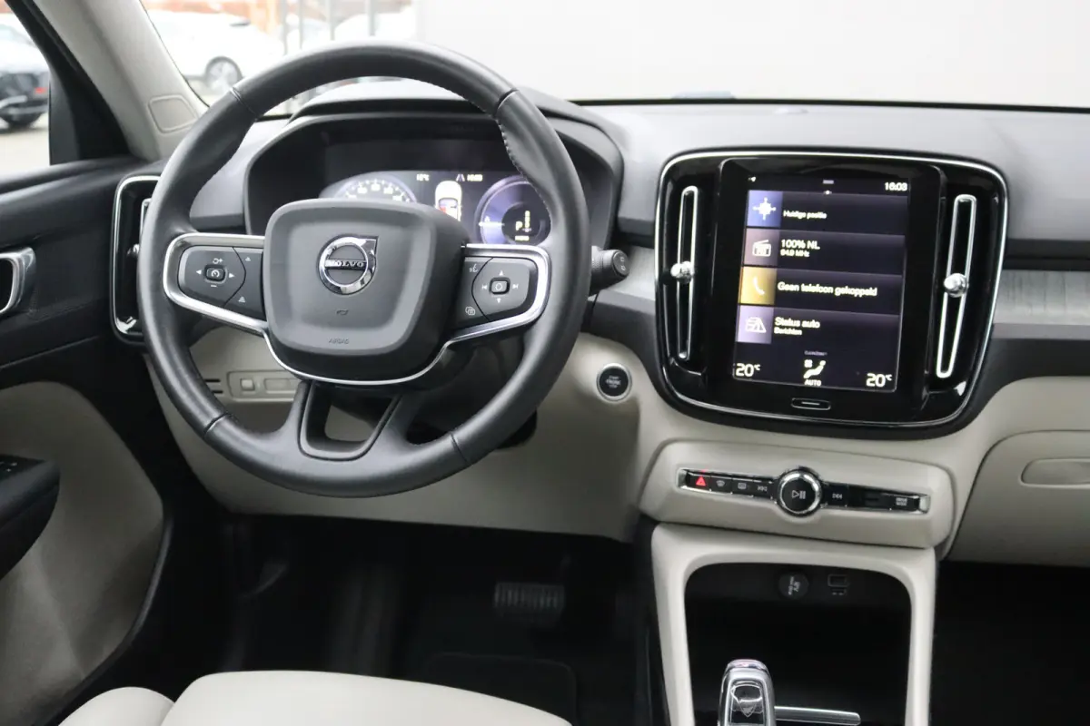 T5 PHEV Inscription SOH 100%/Leder/Camera/Parkeerhulp/Elektr.-klep