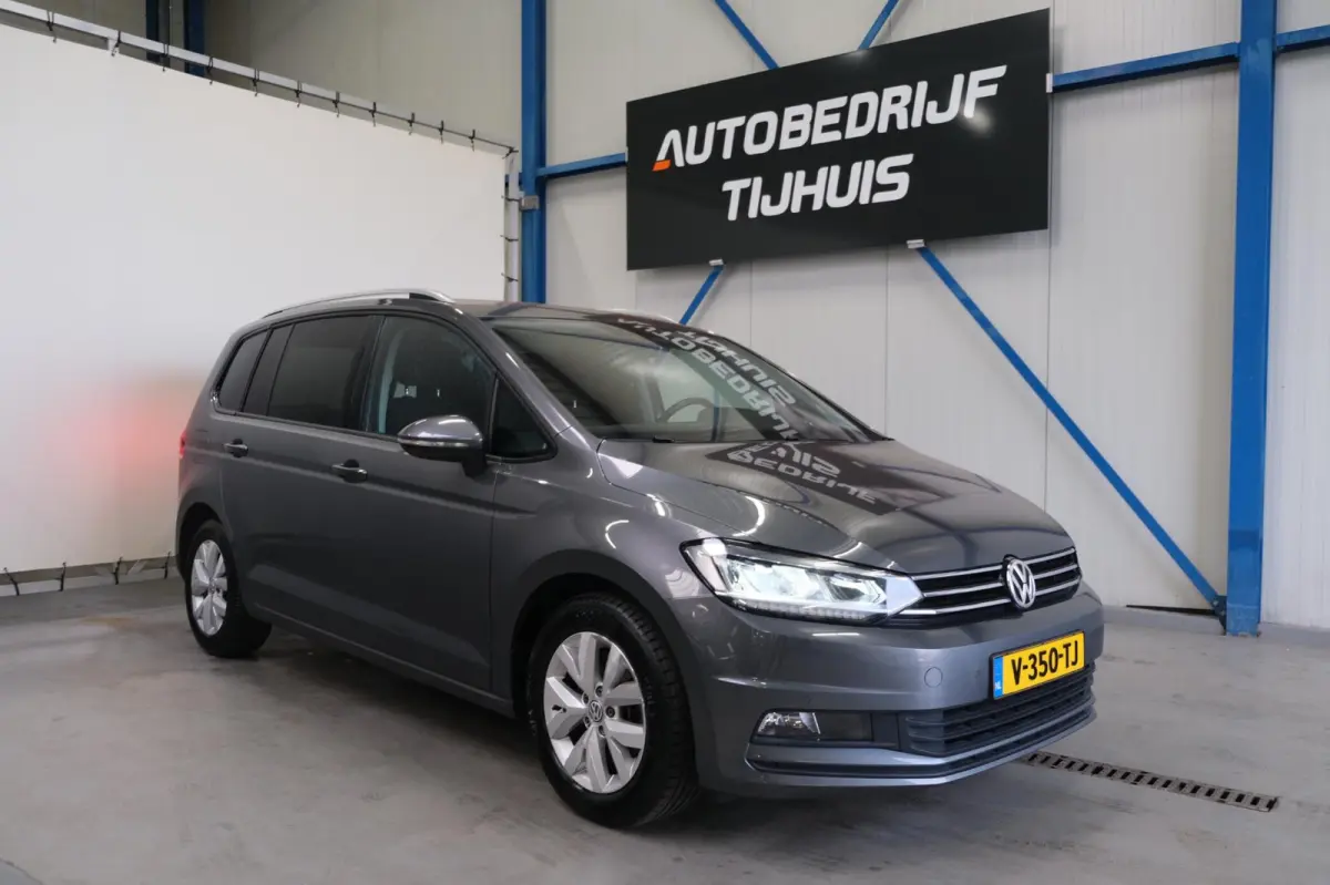 1.6 TDI - Grijskenteken, Airco, Cruise, Navi, PDC, Camera, Trekhaak.