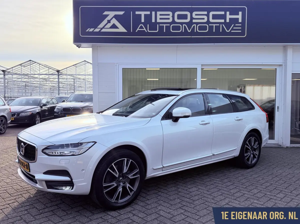 2.0 T5 AWD PRO PANORAMA 360 gr CAM